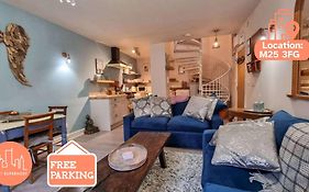 1 Bed Prestwich Duplex Free Parking